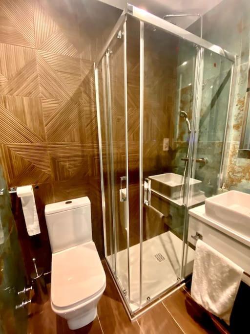 Piso De Diseno Junto Teatro Real Leilighet Madrid Eksteriør bilde